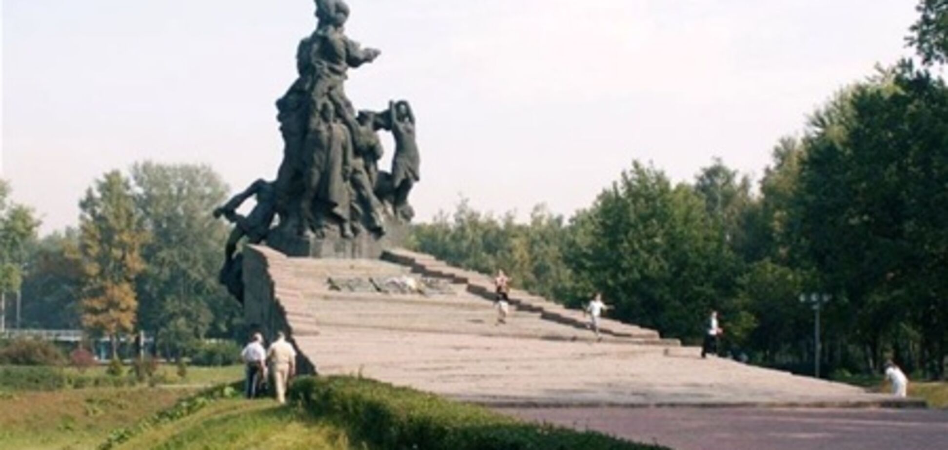 В Киеве поминают жертв Бабьего Яра