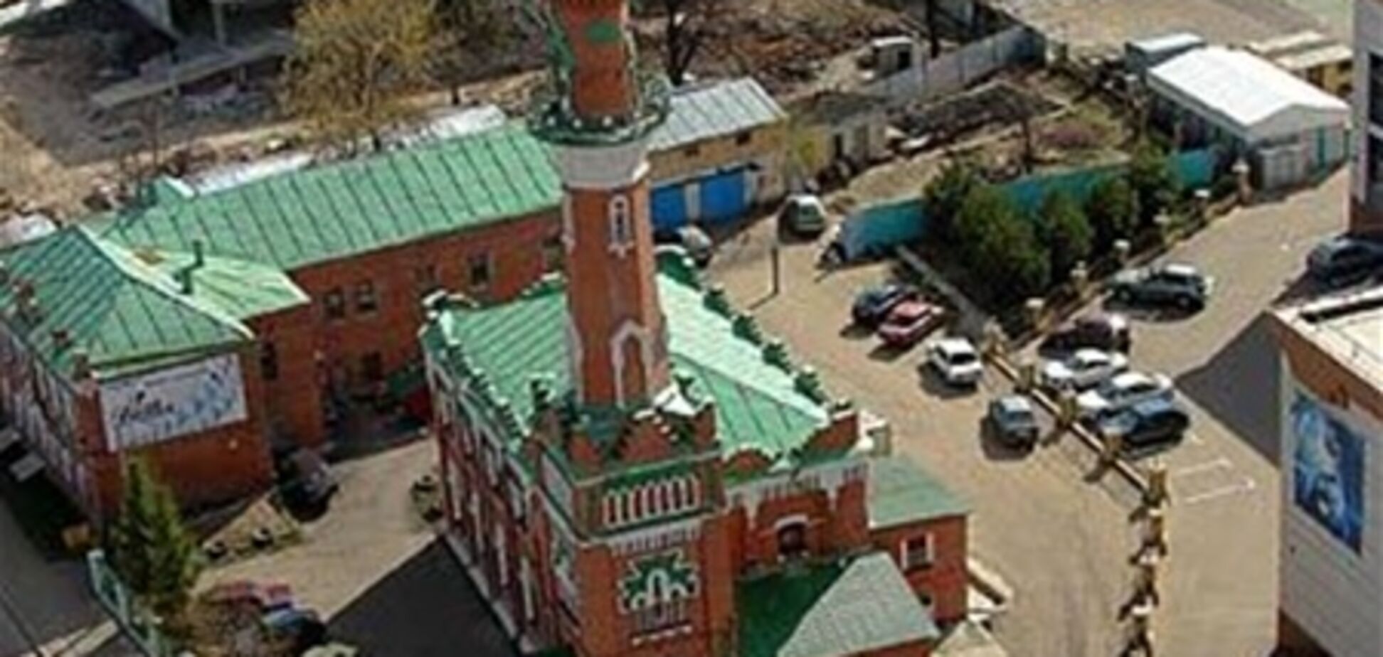 Казанские мусульмане начали борьбу с 'непотребной' рекламой
