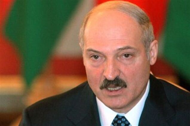 Лукашенко: опозиція повинна боротися, а не брязкати мовою