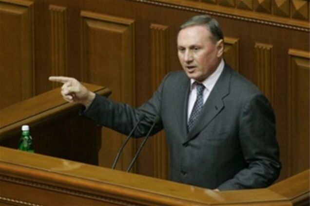 Некоторые кандидаты идут на прямой подкуп избирателей, посетовал Ефремов