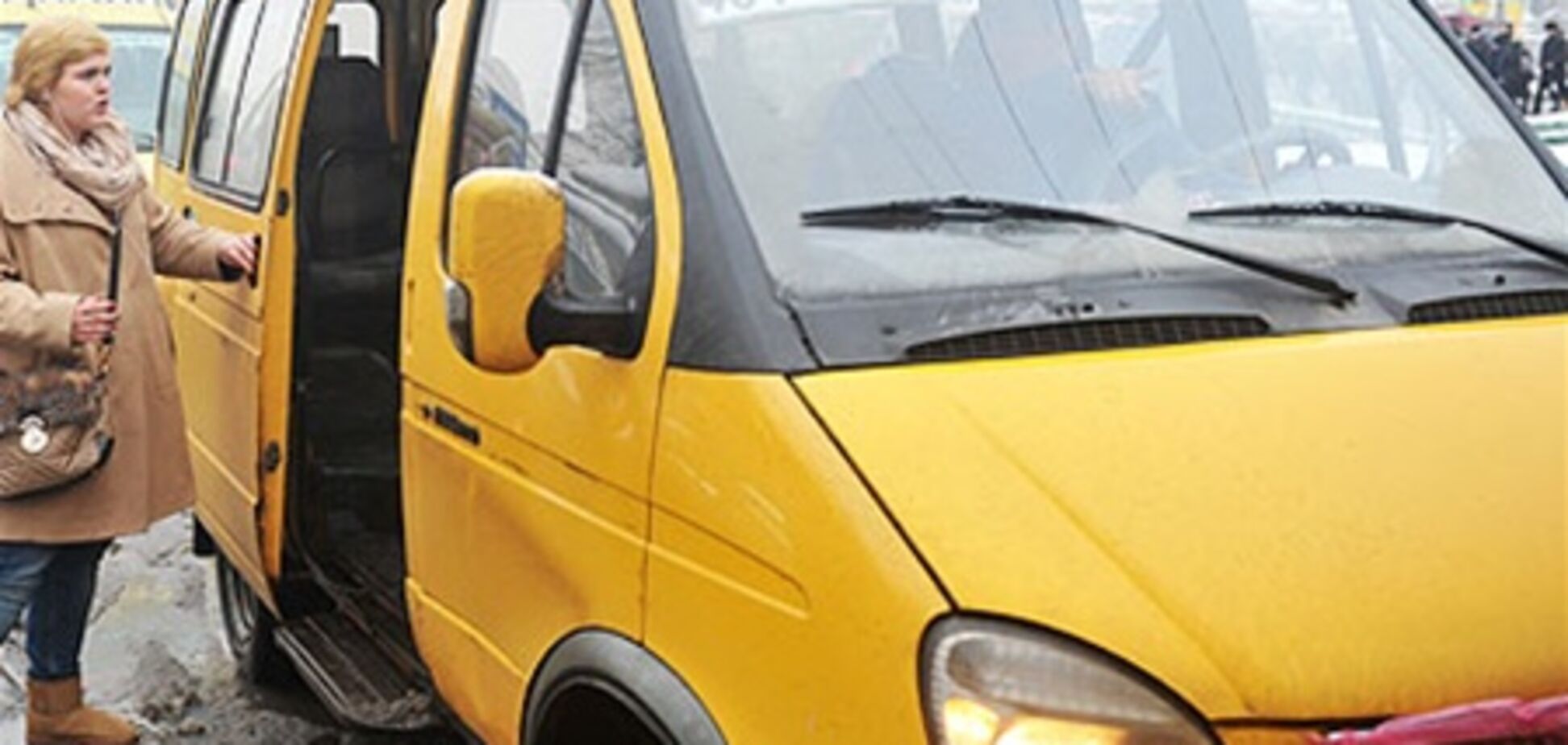 У Росії пенсіонерка врятувала від загибелі пасажирів маршрутки
