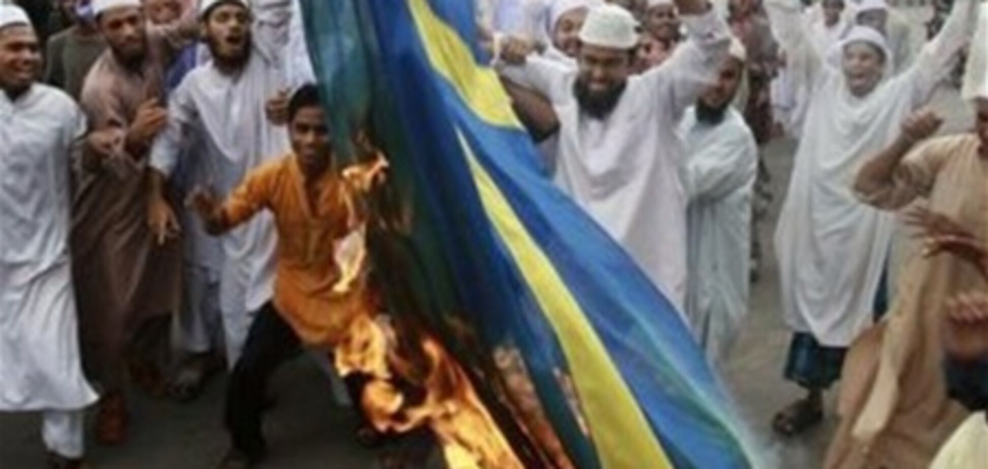 Мусульмани влаштували погром в Бангладеш через фото на Facebook