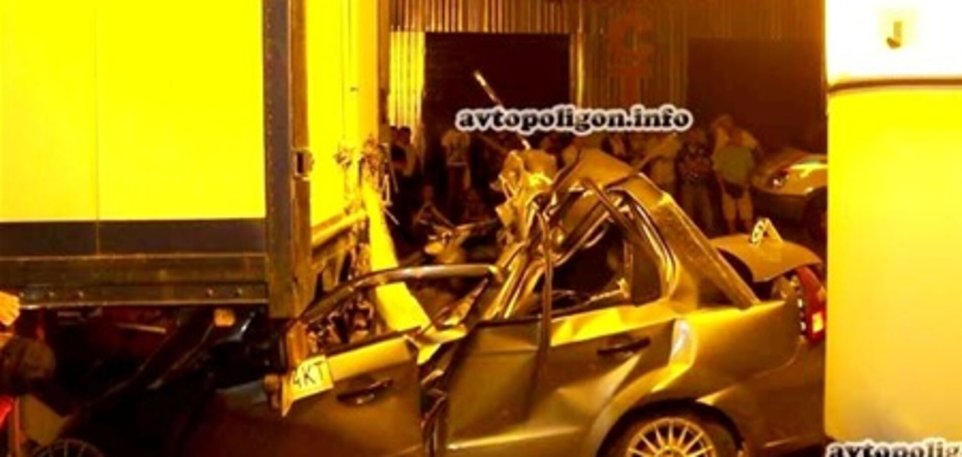 Ужасное ДТП в Киеве: женщина покончила с собой? Фото