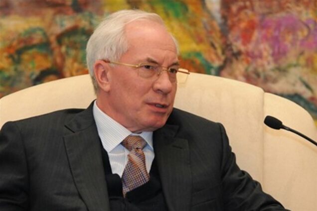 Азаров переконаний, що українська мова ніхто не утискає