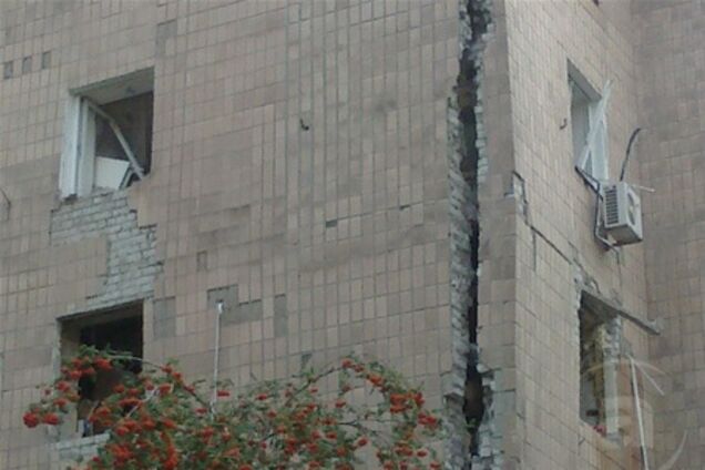 Жителів пошкодженого вибухом харківського будинку поселили в готель