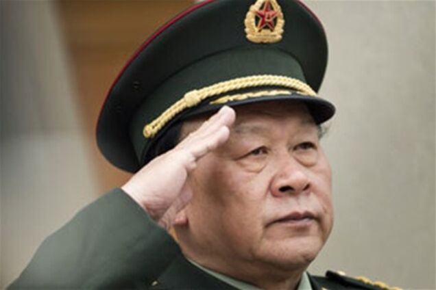Китайський міністр дав пілотам майже $ 2000 чайових