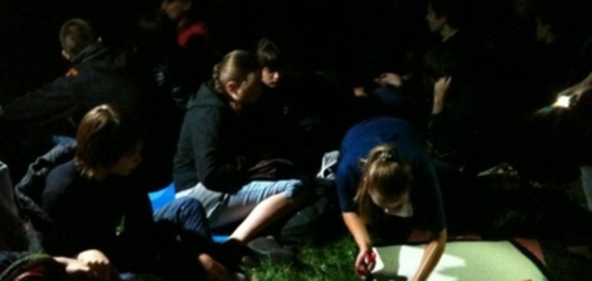 Ночью под Радой прошел 'последний мирный протест'