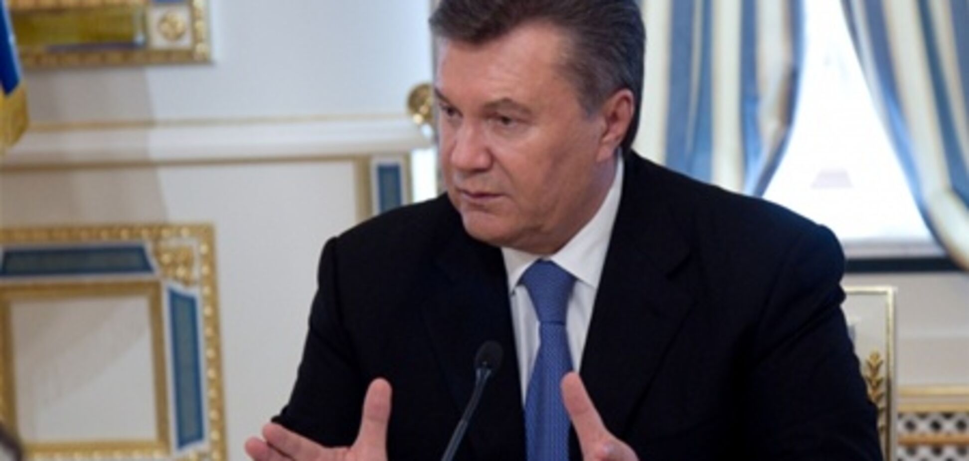 Янукович поручил Арбузову исправить недостатки работы банков