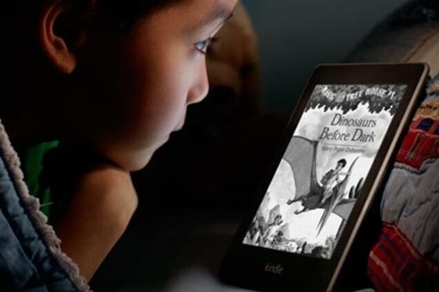 Amazon анонсировала ридер для чтения в темноте. Фото  