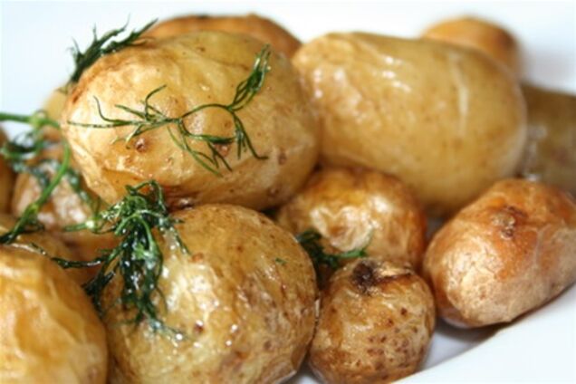 Ежегодно украинцы выбрасывают около 3 млн тонн картофеля