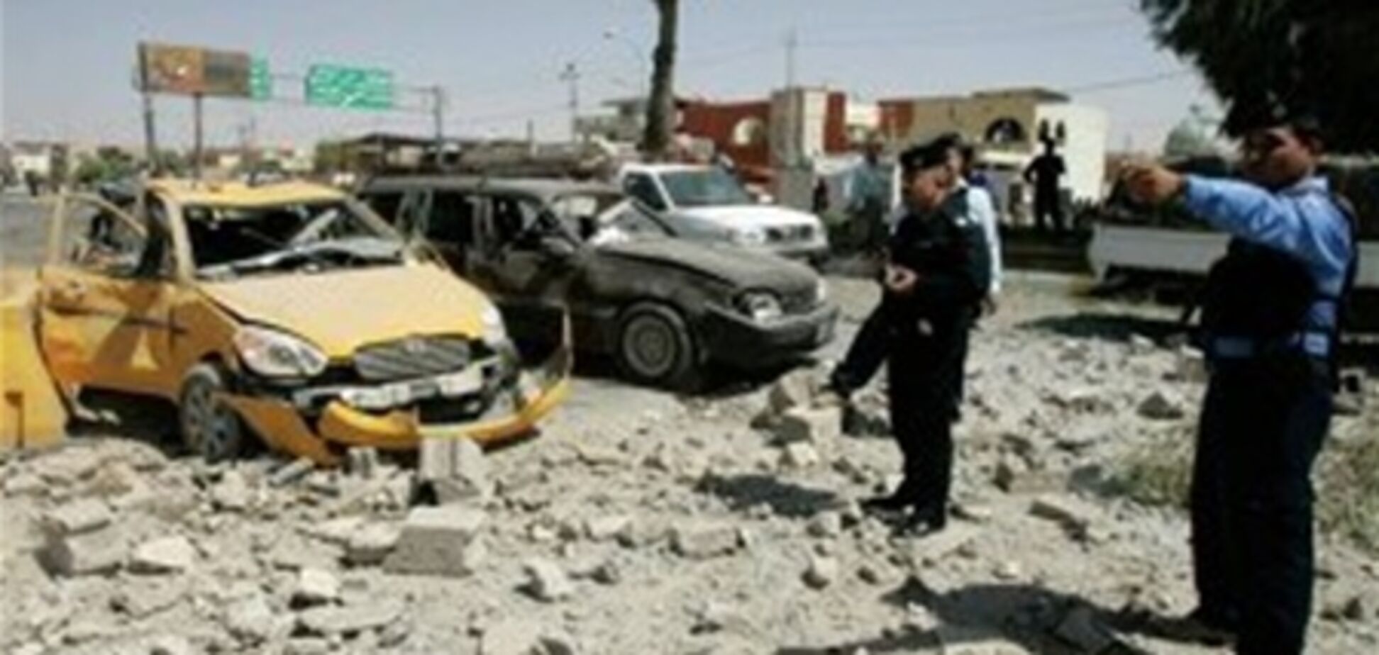 Число жертв терактов в Ираке увеличилось до 75 после очередного взрыва