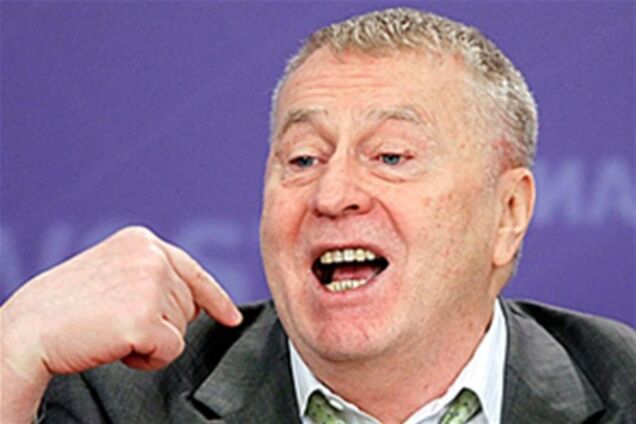 Жириновский заявил, что готов сдать мандат