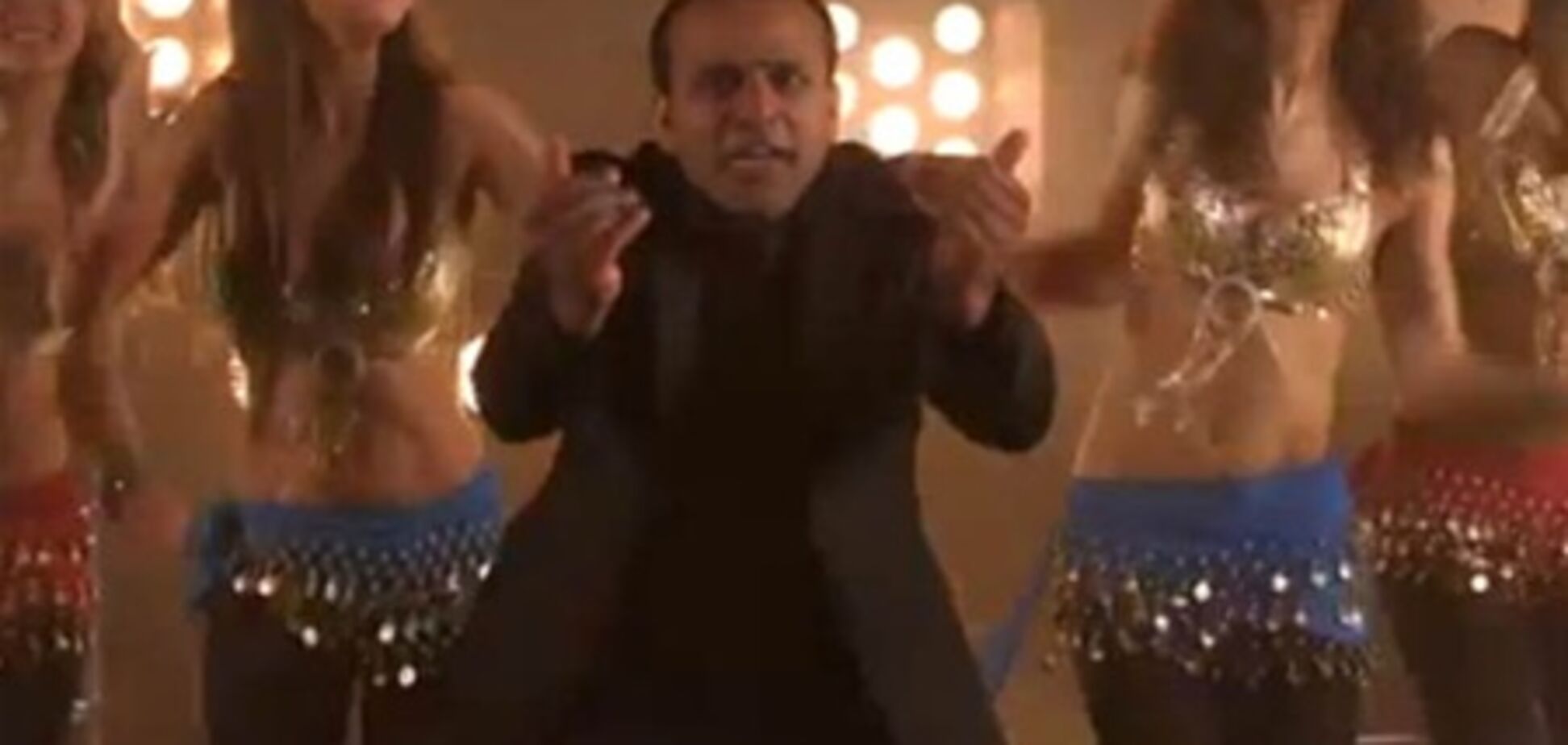 У исполнителя Gangnam Style появился пакистанский конкурент. Видео