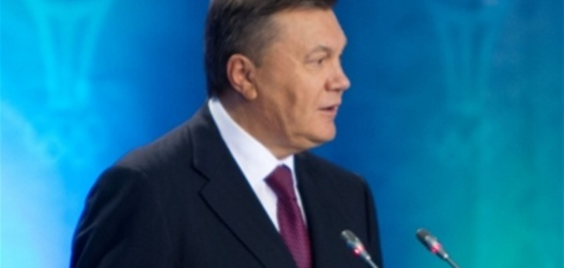Янукович доручив зайнятися реформою СБУ новим і старим главам служби