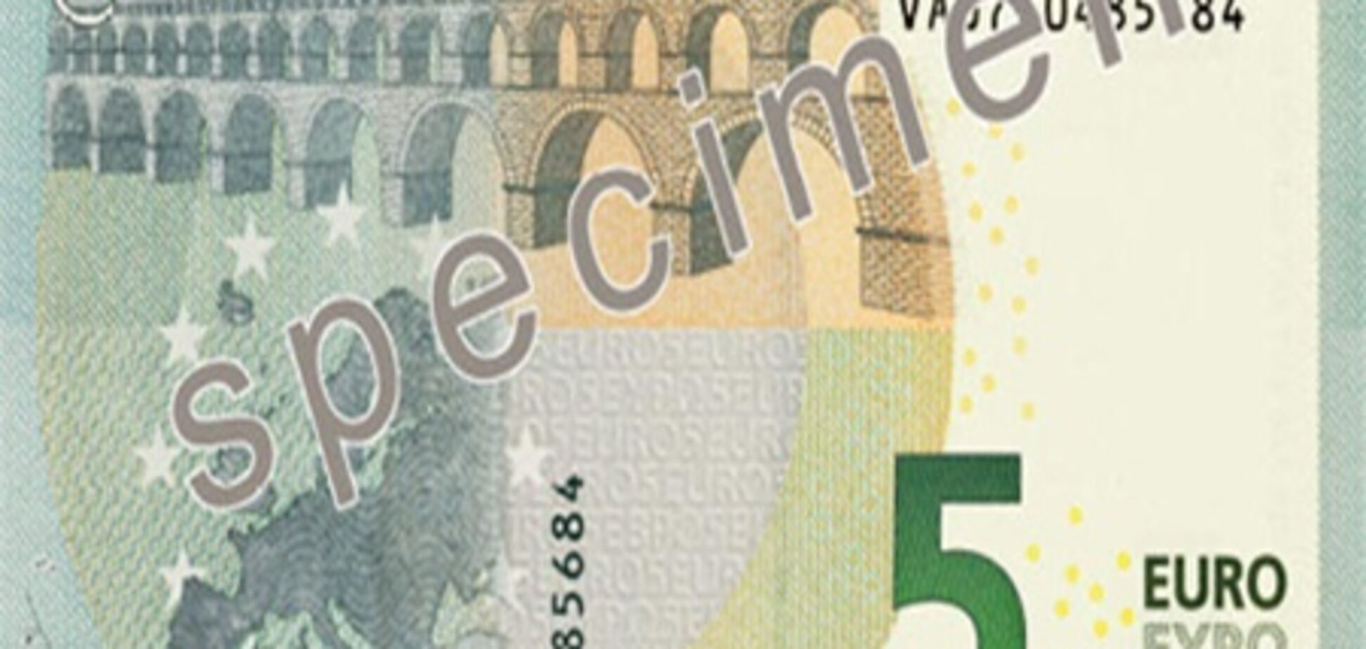 ЕЦБ презентовал новую купюру в 5 евро 