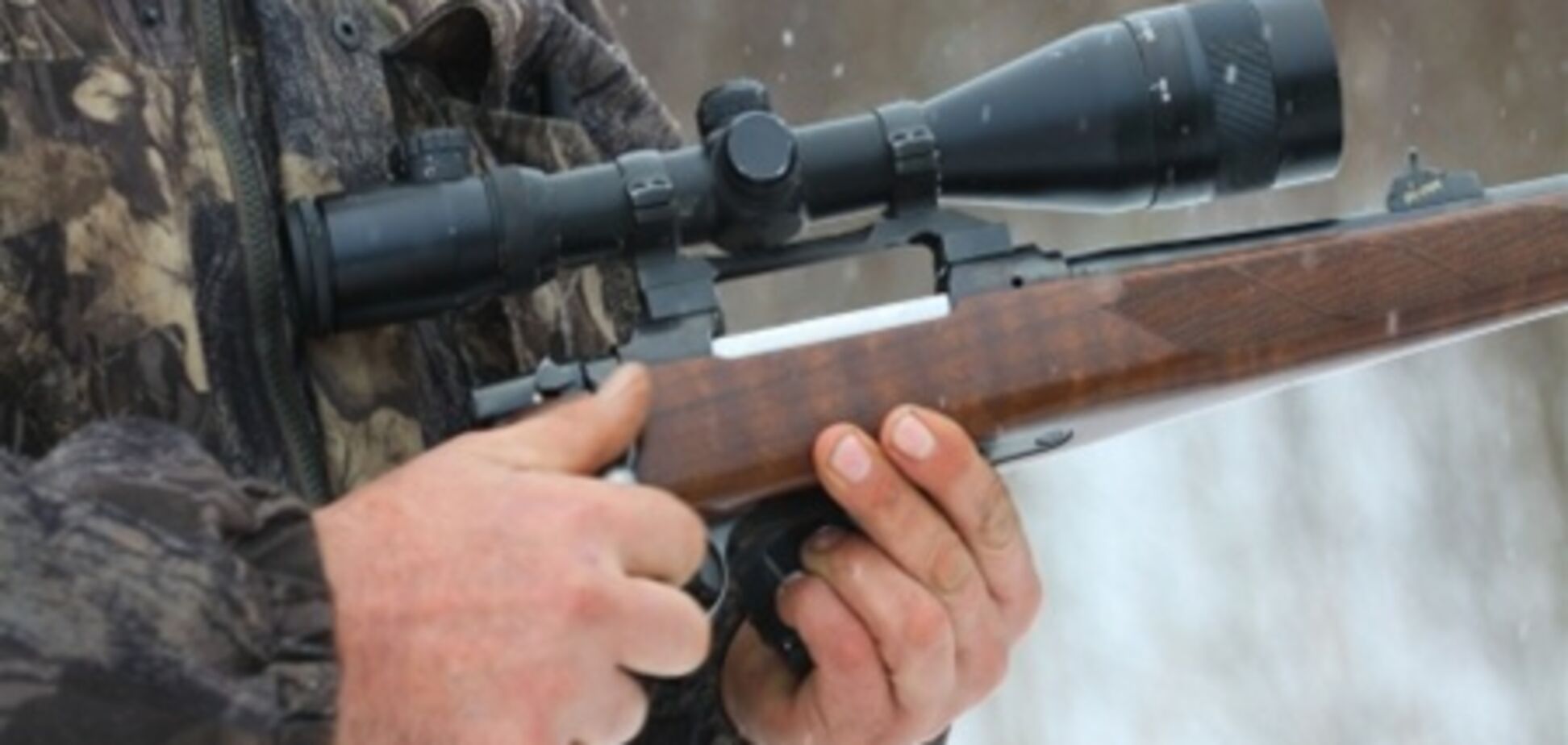 У Росії, розважаючись, чоловік обстріляв школу і дитсадок