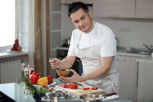 Шеф-кухар Браво показав себе в дитинстві. Фото