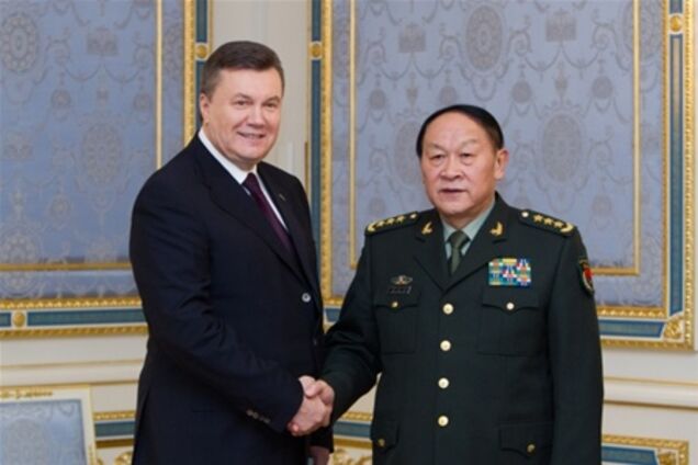 Украина жаждет стратегического партнерства с Китаем - Янукович