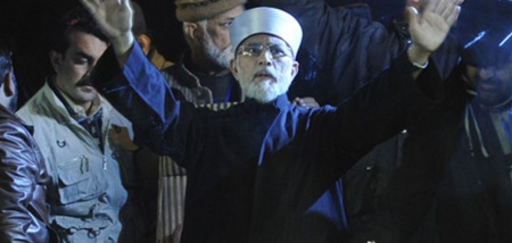 В Пакистане лидер многотысячных акций протеста выдвинул ультиматум