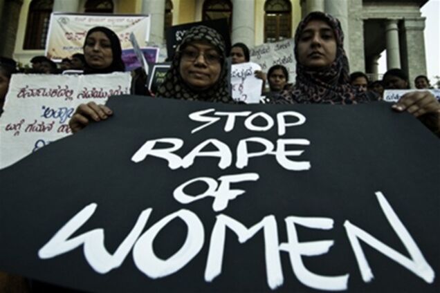 В Індії чоловіка засудили до страти за згвалтування трирічної дівчинки