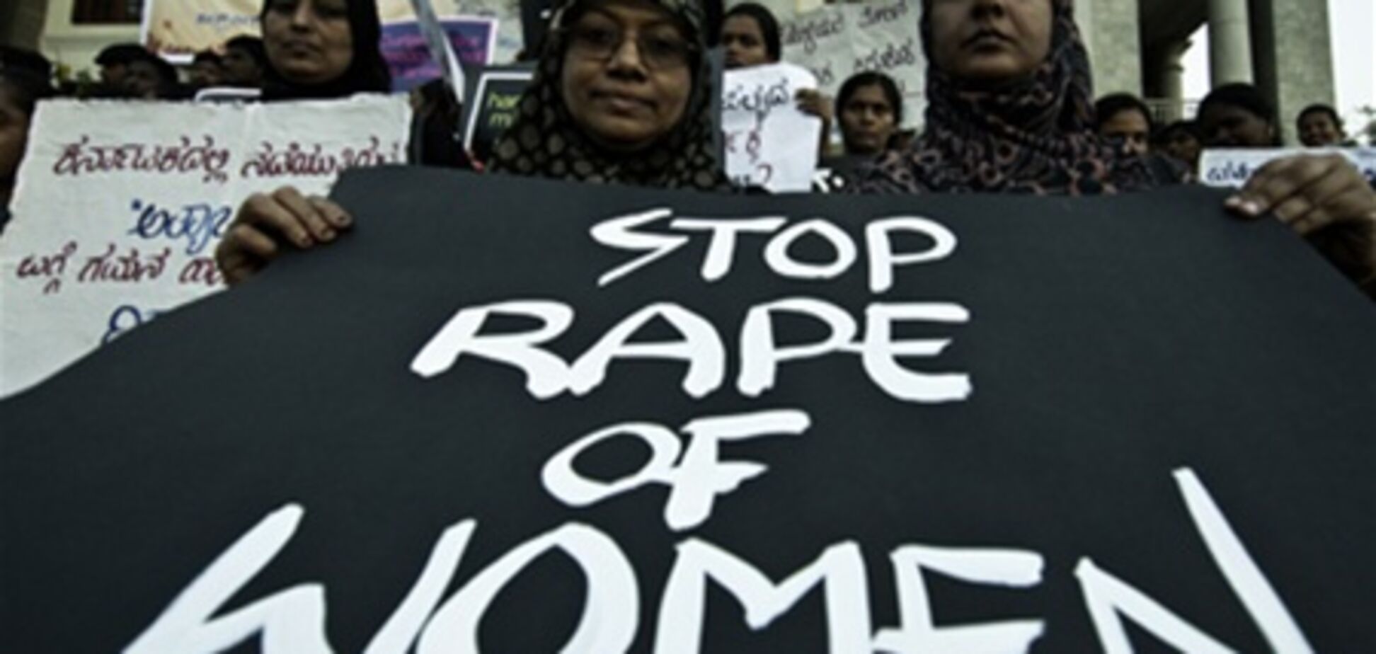 В Индии мужчину приговорили к казни за изнасилование трехлетней девочки