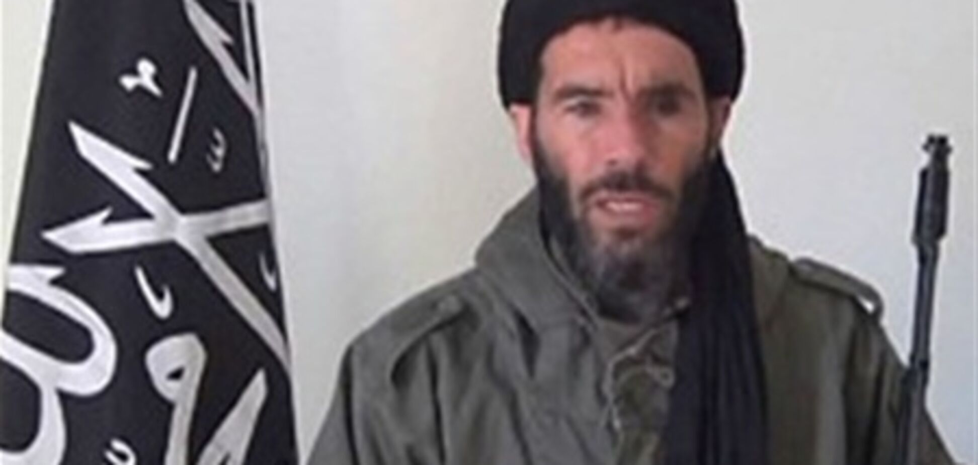 Алжирские ВВС обстреляли комплекс, где удерживают десятки иностранцев