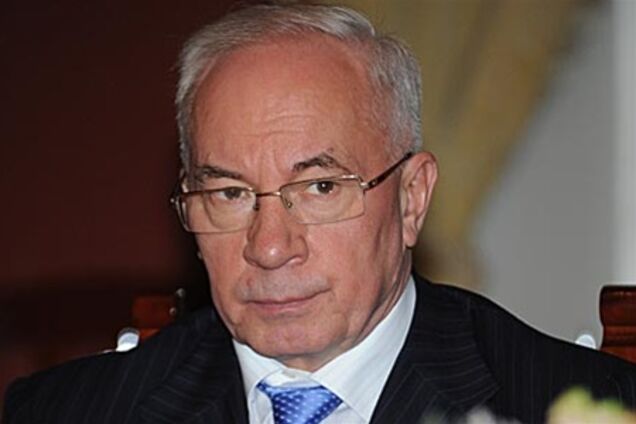 Янукович обвинил Азарова в безответственности. Видео