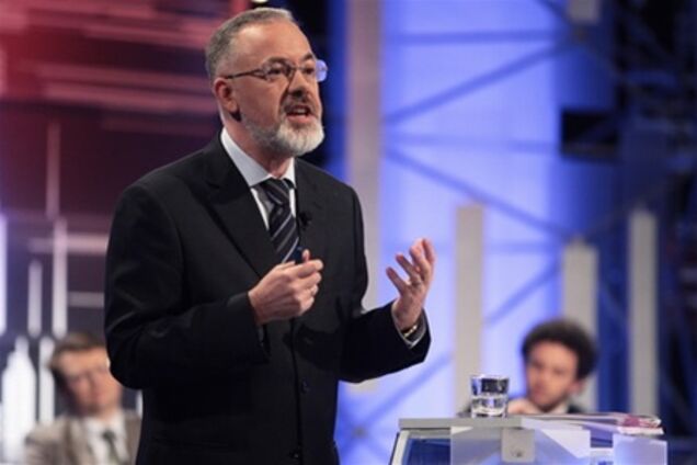 Табачник разрабатывает стандарты образования для журналистов