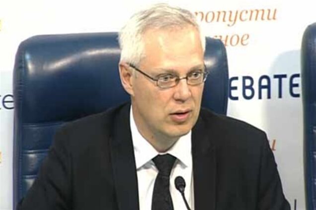 Фиксированный курс гривни грозит 'взрывом' - эксперт