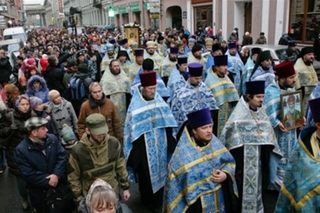 У Росії хресні ходи прирівняли до мітингів