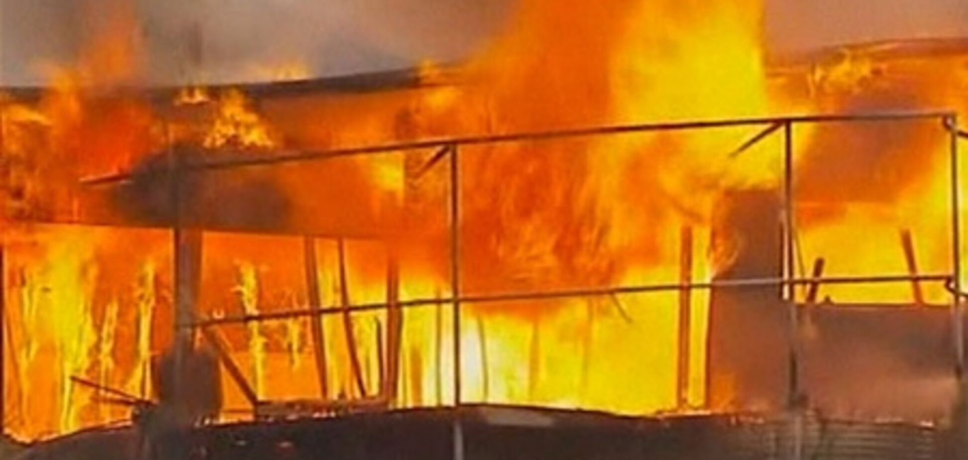 В Австралии огонь охватил колоссальные территории