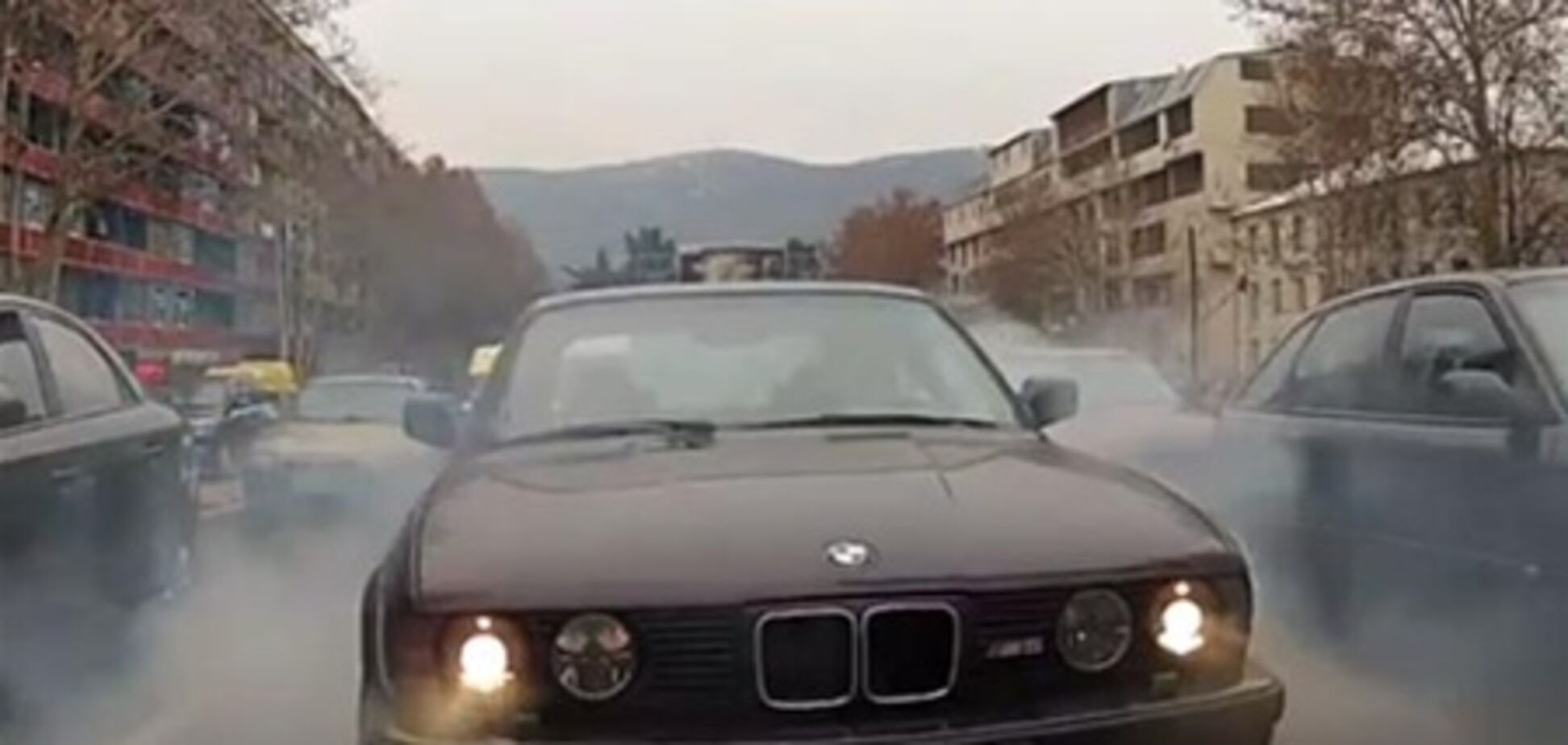 В Грузии по дорогам лихачит местный 'Король Дрифта'. Видео