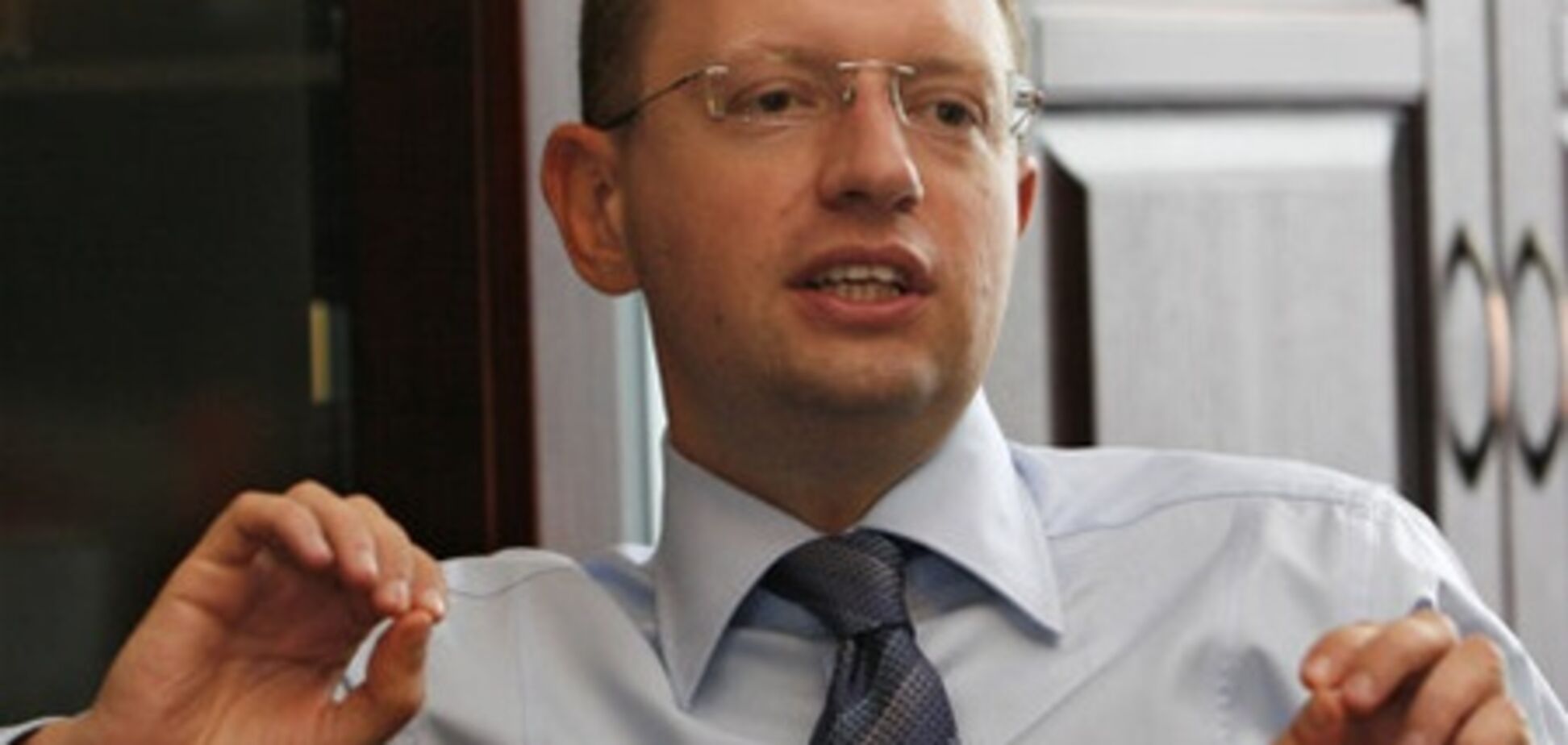 Яценюк напросився до генпрокурора