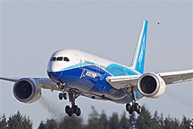 Boeing приостановил поставки Dreamliner