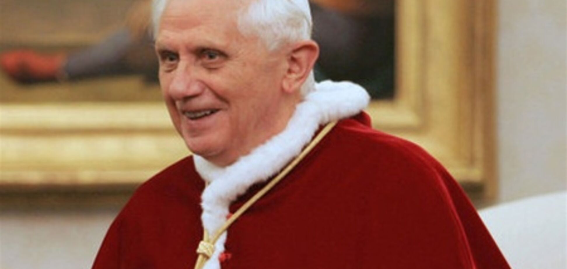 Папа Римский написал первый твит на латыни