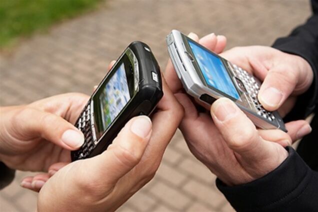 Власти КНДР разрешили иностранцам пользоваться мобильниками