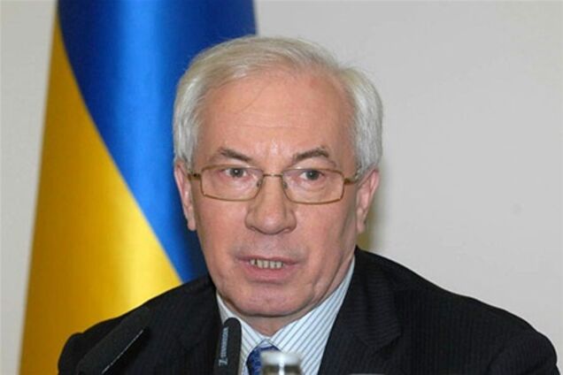 Азаров надеется на рост ВВП 3-4% в 2013