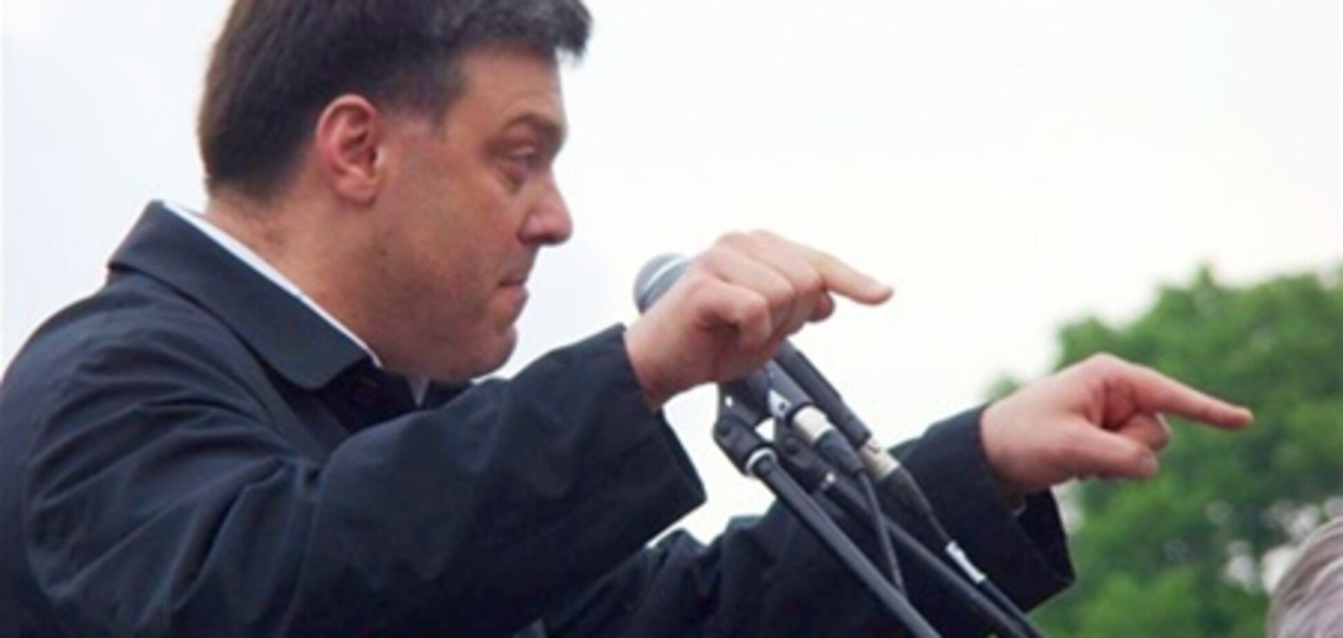 Сын Соркина позирует обнаженным, а дочь Тягнибока ест из кастрюли