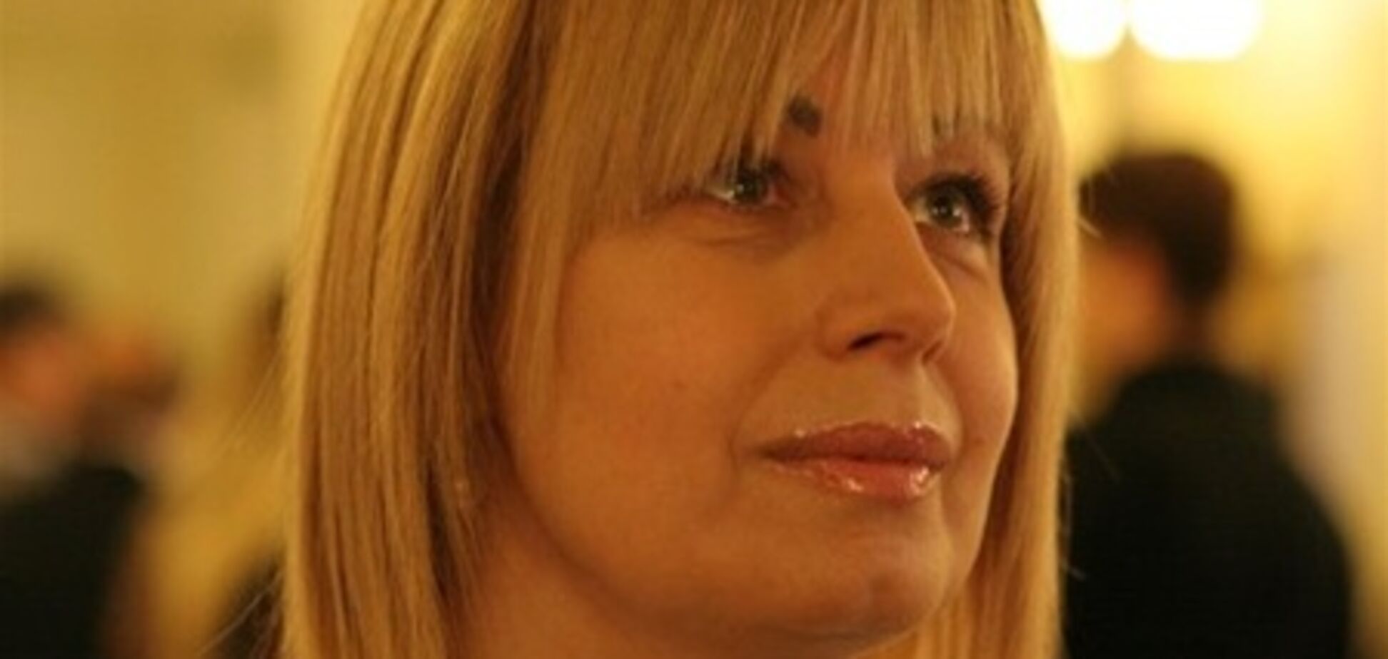 Герман и в Администрации Президента не получала материальную помощь