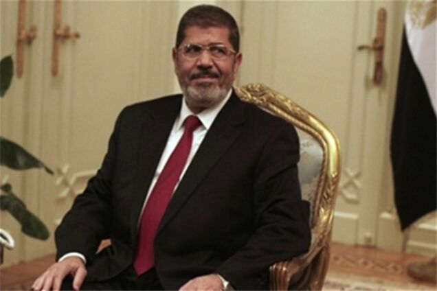 Мурси призвал демонстрантов отказаться от насилия 