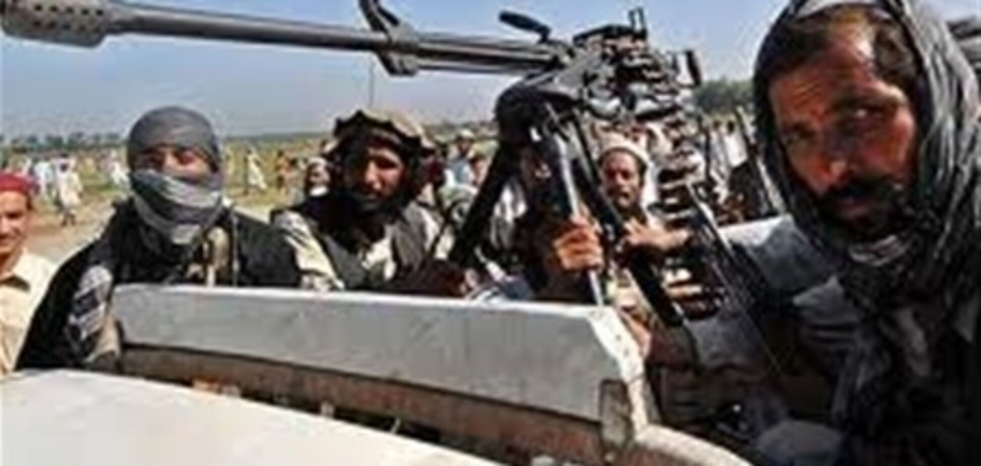 У зіткненнях бойовиків у Пакистані загинуло 34 людини