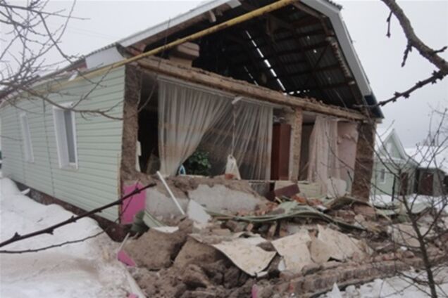 Взрыв дома в Коростене: причины устанавливаются