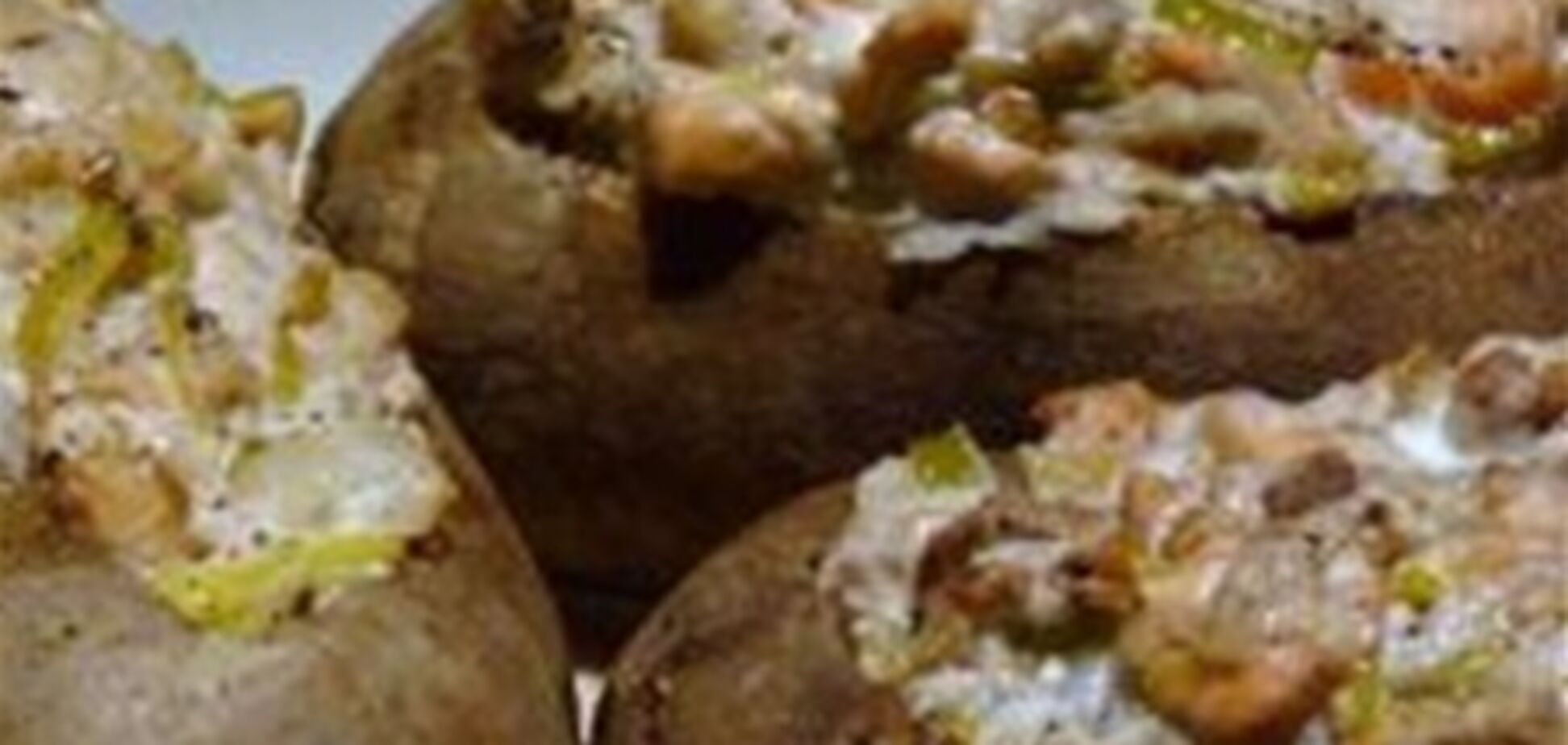 Картофель фаршированный лососем