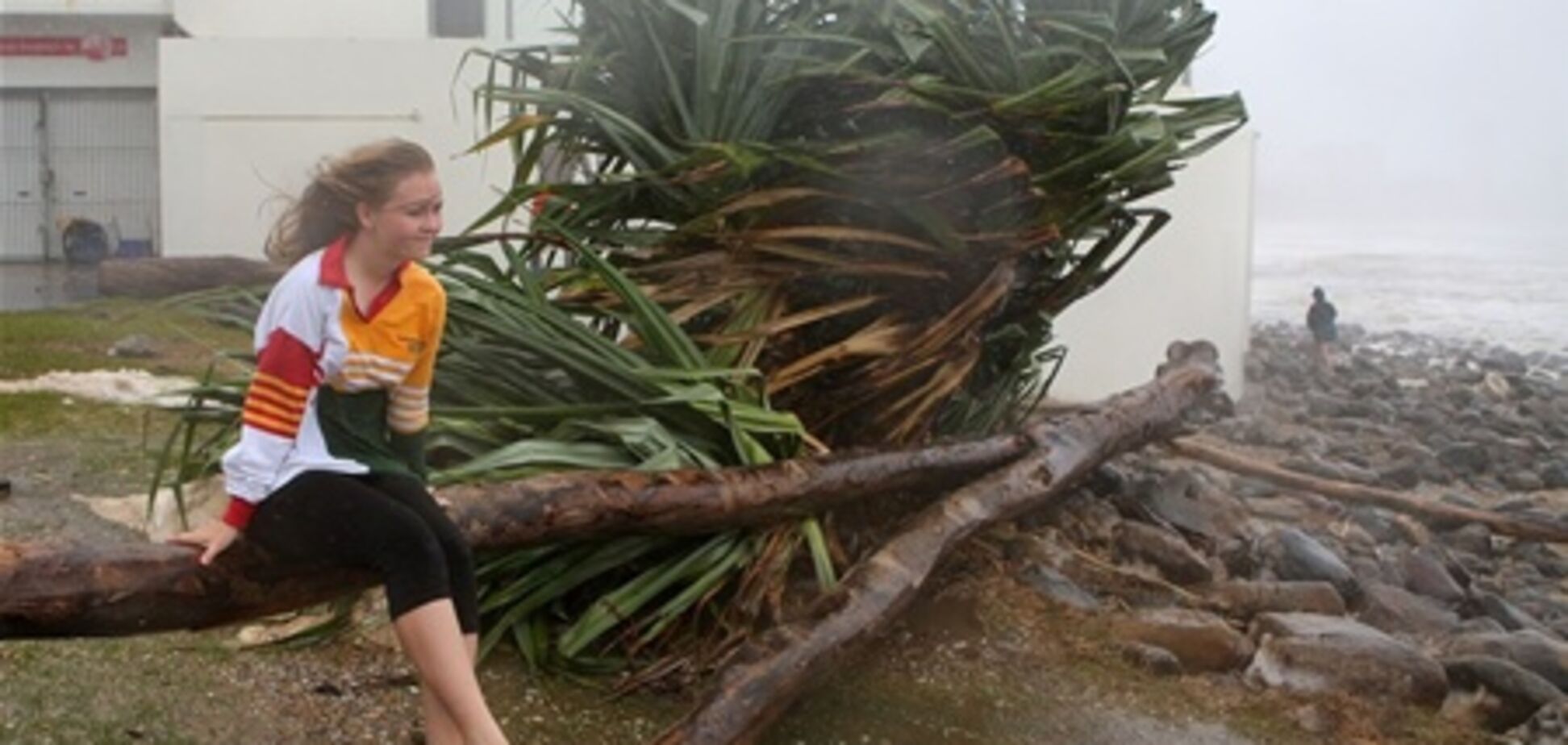 Тропический циклон 'Освальд' в Австралии