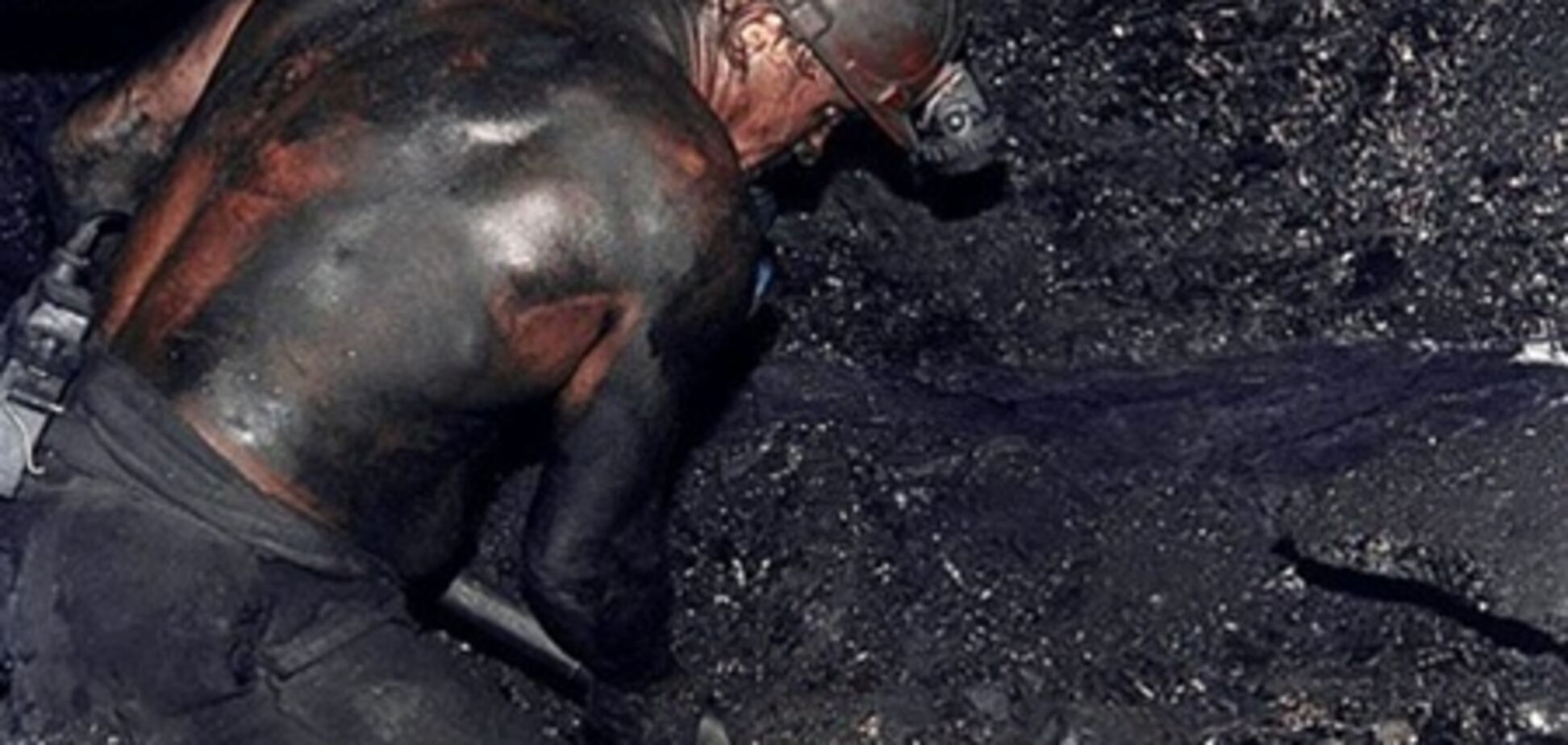 Выброс метана на шахте 'Комсомолец Донбасса': ищут двух горняков