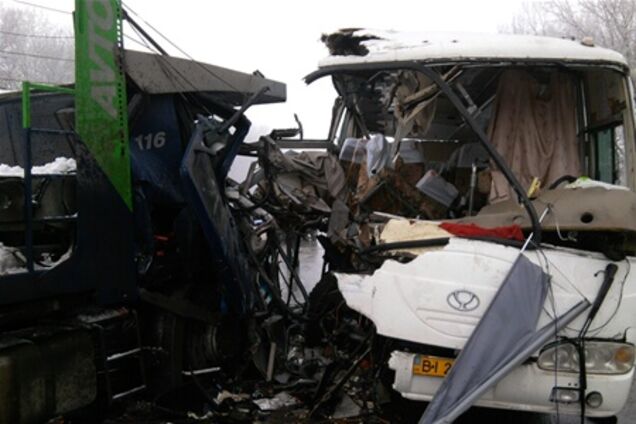 В рейсовом автобусе, попавшем в ДТП на Полтавщине, было 13 пассажиров