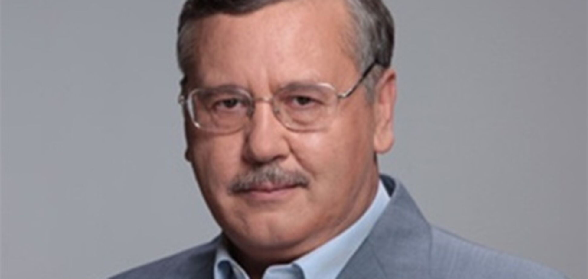 Гриценко: про проблеми армії потрібно криком кричати