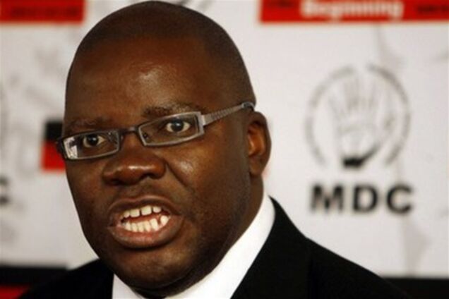 Министр финансов признался, что в казне Зимбабве осталось $217