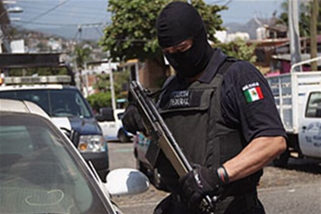 У Мексиці ціле місто залишилося без поліції