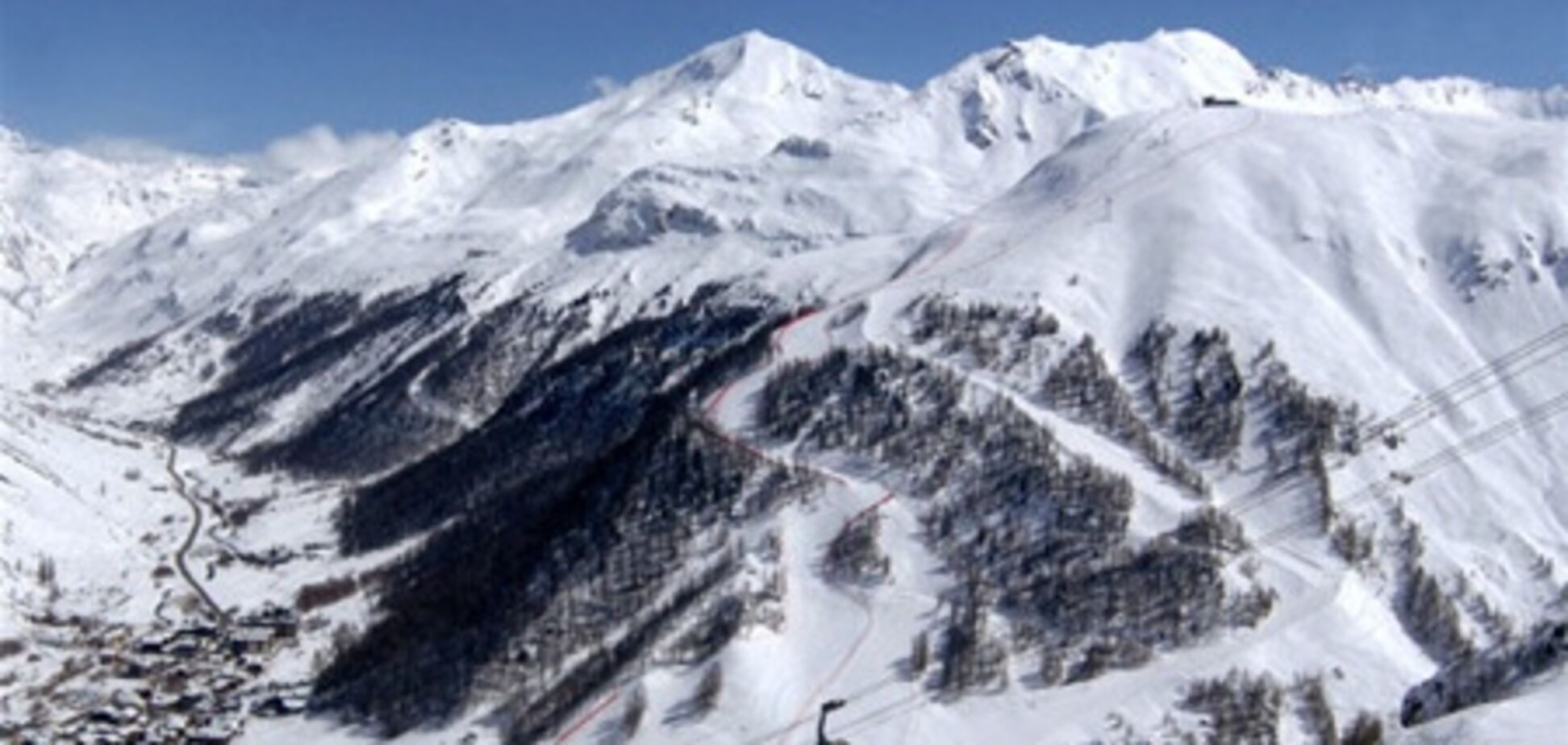 На снегоходе в Альпах разбилась группа туристов